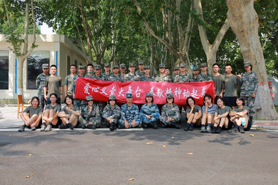 看！当军校遇上国庆，会碰出怎样的火花