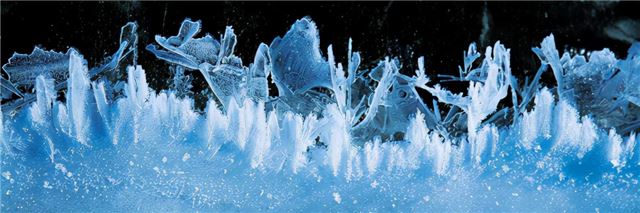 郎立兴冰雪摄影展开展 用光影记录家乡冰与雪