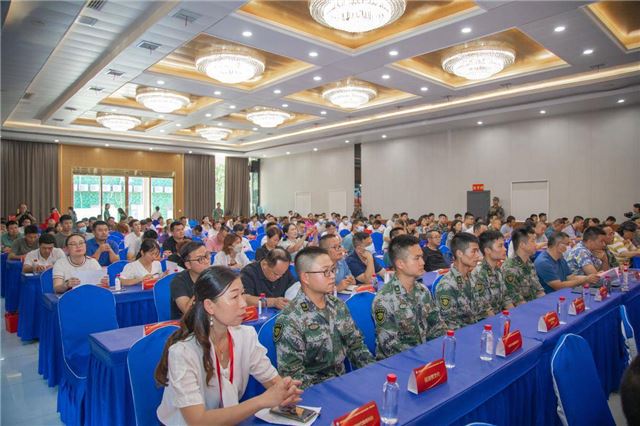 湖南省国防教育研究会中小学国防教育专业委员会正式挂牌成立