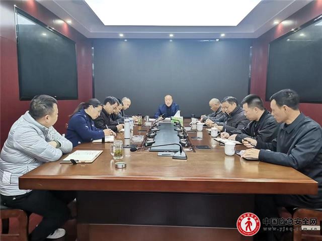 兴国县应急管理局传达学习