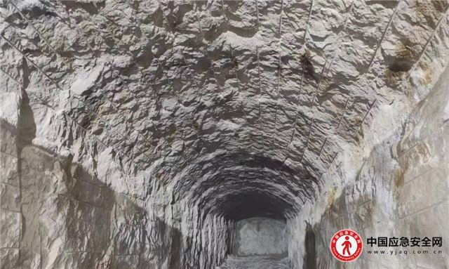 11575512283232940_25.jpg 11575512283232940_25.jpg