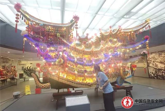 1037159478813260_25.jpg 1037159478813260_25.jpg