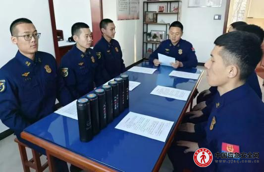 突出“三点”齐发力