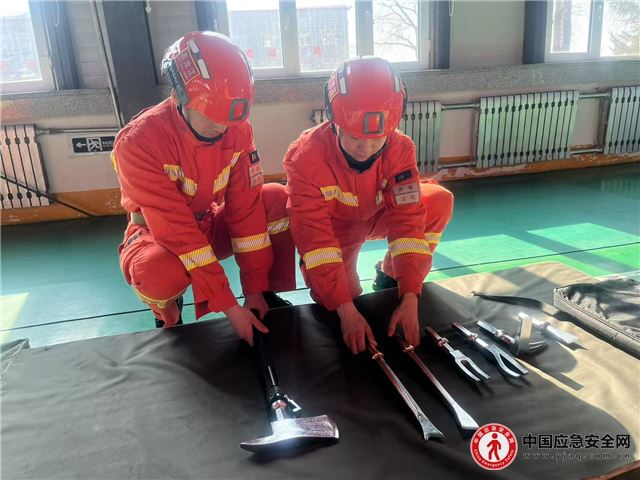 基层动态丨熟悉装备