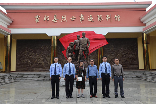 一针一线忆英烈，千里寻根传精神——陈涛派出所赴霍邱续写红色传承篇章(图2)