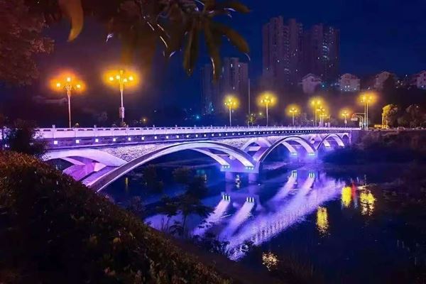 笔落溪口一城诗——黄荣玖散文《传奇春秋小溪塔》的诗意(图3)