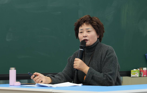 聚焦大单元教学 赋能新课堂实践——秭归县开展“小学语文大单元视域下的单篇教学”研讨活动(图5) 聚焦大单元教学 赋能新课堂实践——秭归县开展“小学语文大单元视域下的单篇教学”研讨活动(图5)