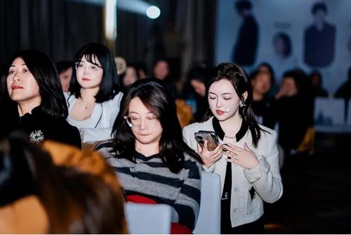 “她之声”星城影响力大赛正式启动 全省联动共绘湘女创业新图景(图3)