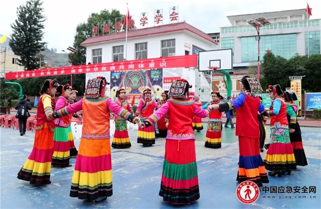 00052741995389528_13.jpeg 00052741995389528_13.jpeg