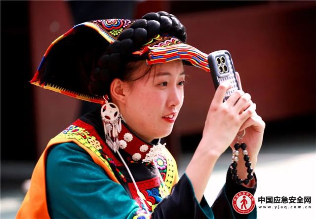 00334977934968158_13.jpeg 00334977934968158_13.jpeg